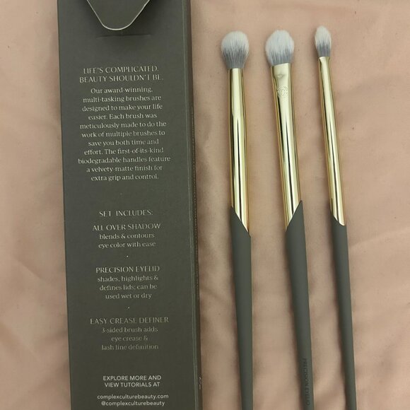 New! Sophia Beauty Room Complex Culture All Eyes Trio 3-Piece Eye Brush Set - Picture 4 of 4